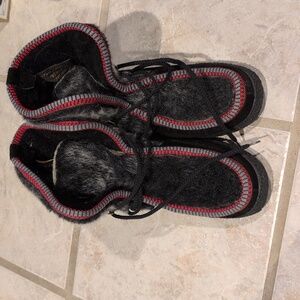 Vintage Woodbridge Faux Fur And Suede Boots 60/70s